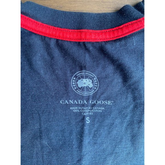 Canada Goose Logo Men's Black T Shirt Size Small - Picture 8 of 10